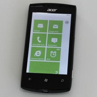 Acer-W4-WP-Mango.jpeg