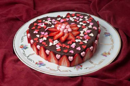 торт ко Дню святого Валентина фото