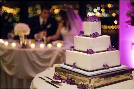 торт на весілля