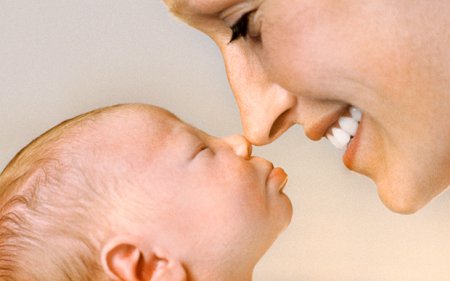 Розвиваємо слух дитини з перших днів життя