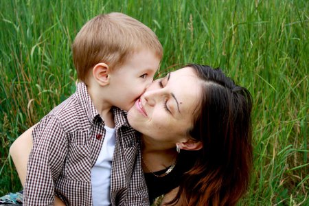 Роль матері у вихованні хлопчика