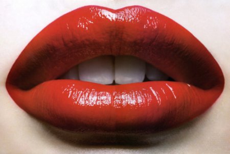 макияж красные губы