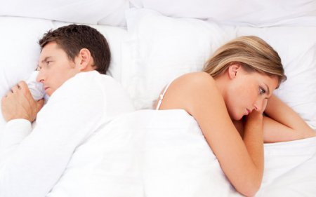 Почему возникают проблемы в постели и как их решить?