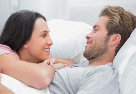 Как наладить отношения в постели после долгих лет брака?