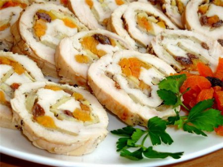 Вкусные рецепты рулетов: грибной рулет с сыром