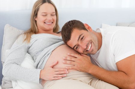Активный ребенок в утробе матери: что считается нормой?