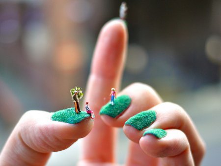 Дизайн ногтей: зеленый летний цвет