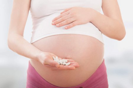 15 лучших витаминов для беременных на каждый триместр