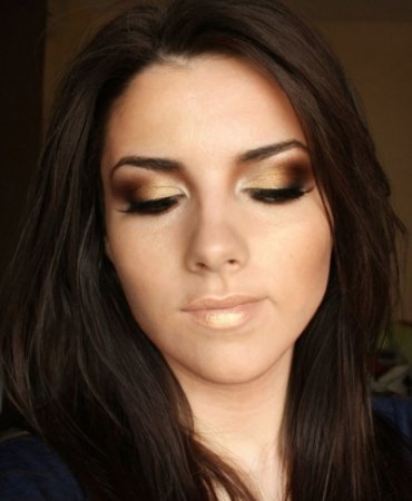 макияж с золотыми тенями